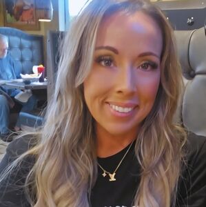 Meet your Posher, Tiffany